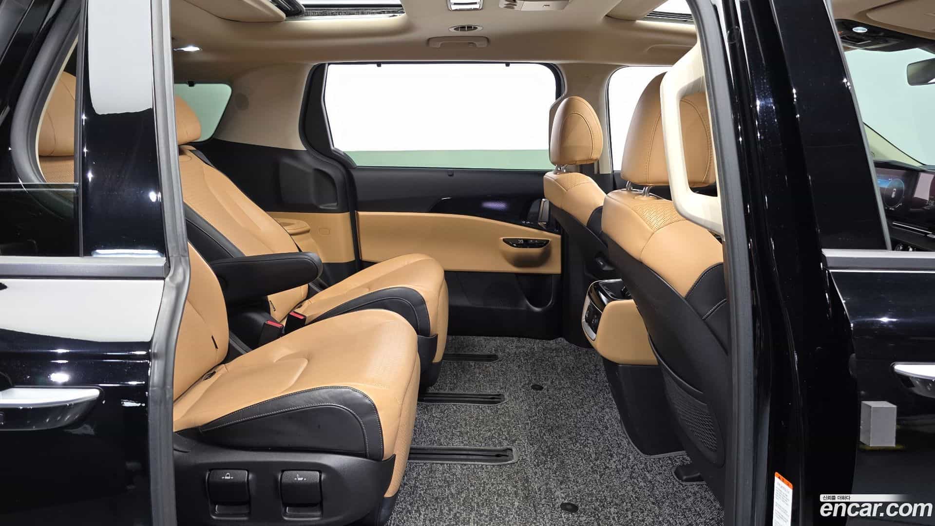 Canival Kia 2021.4-OPTION-015