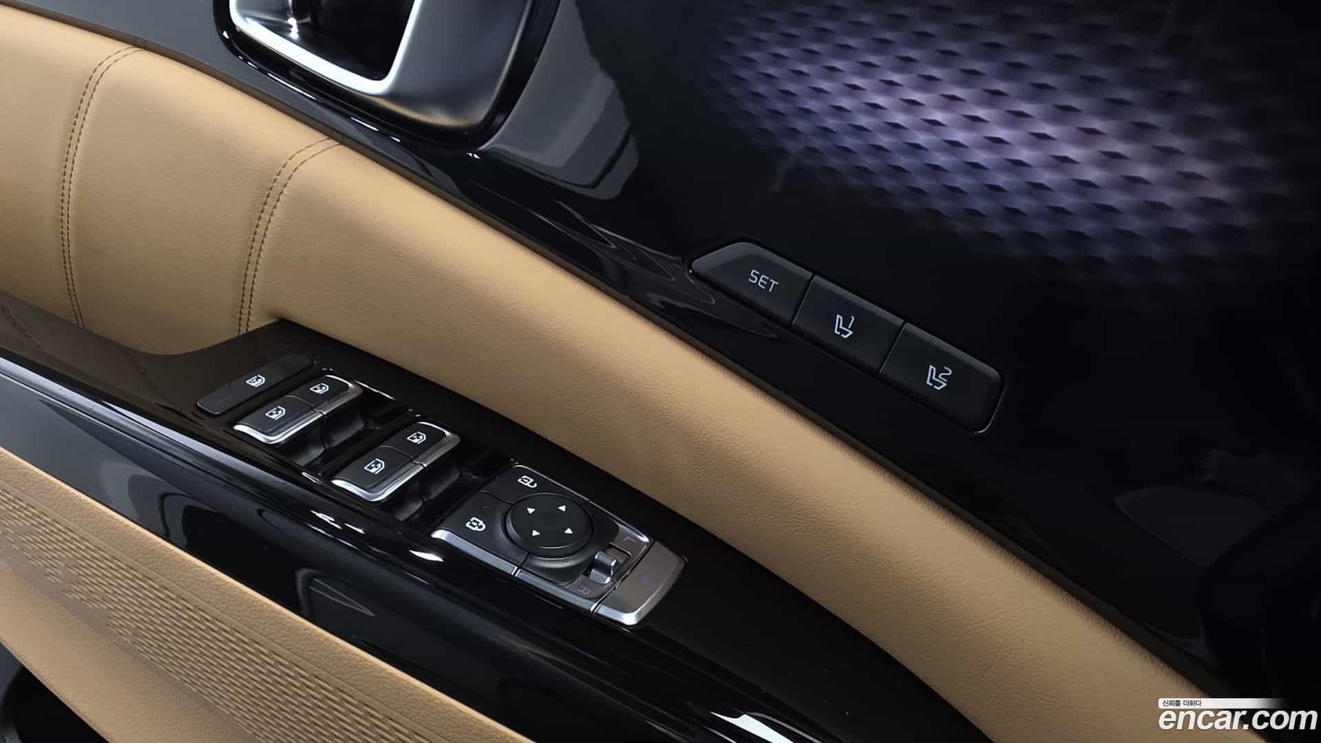 Canival Kia 2021.4-OPTION-042