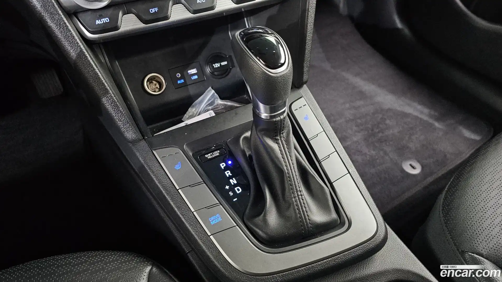 AVANTE Hyundai 2019.7-INNER-009