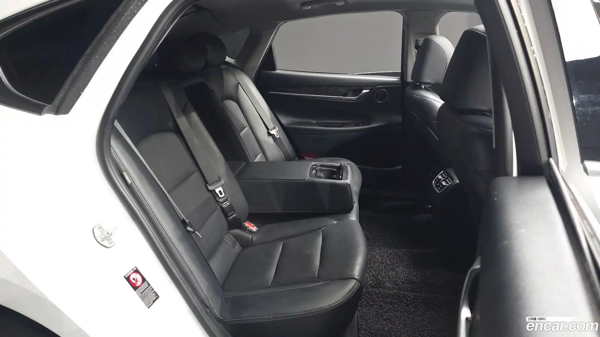 Grandeur Hyundai 2016.11-OPTION-016
