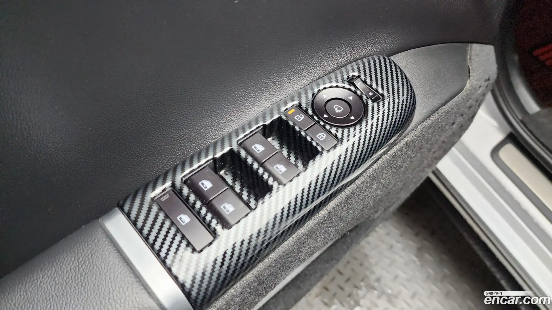 Grandeur Hyundai 2024.8-OPTION-042