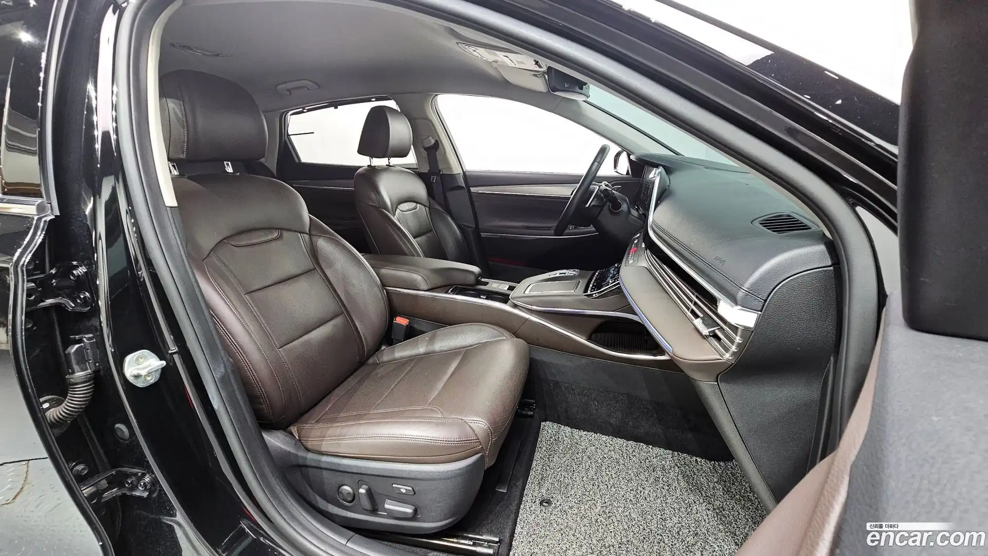 Grandeur Hyundai 2022.4-INNER-036