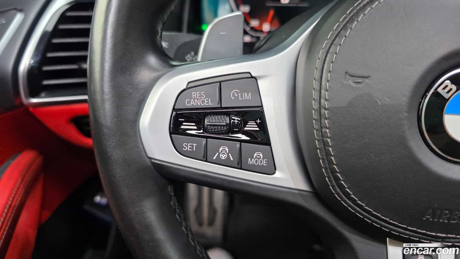 8-Series BMW 2021.6-OPTION-046