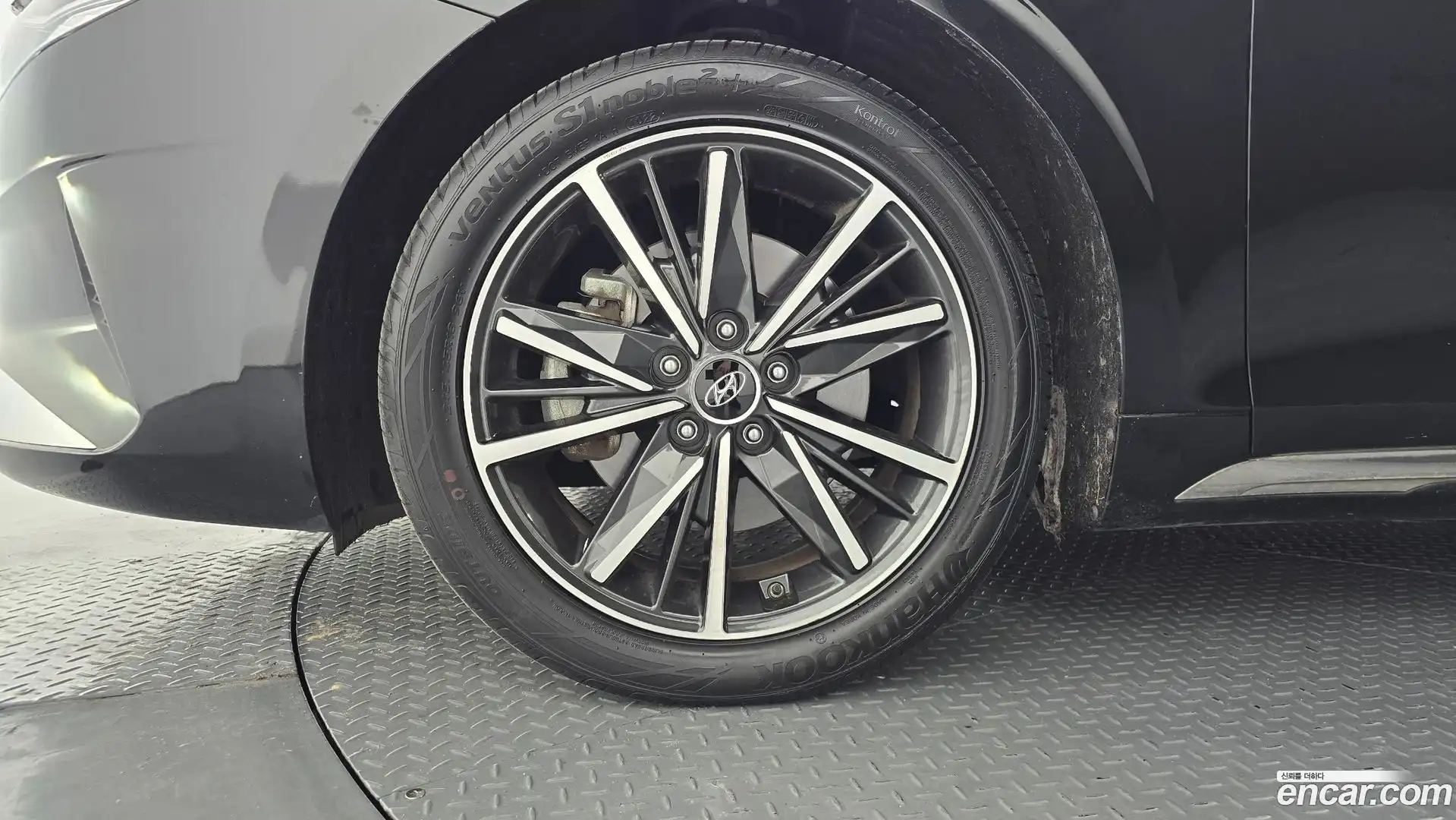 Grandeur Hyundai 2022.3-OUTER-005