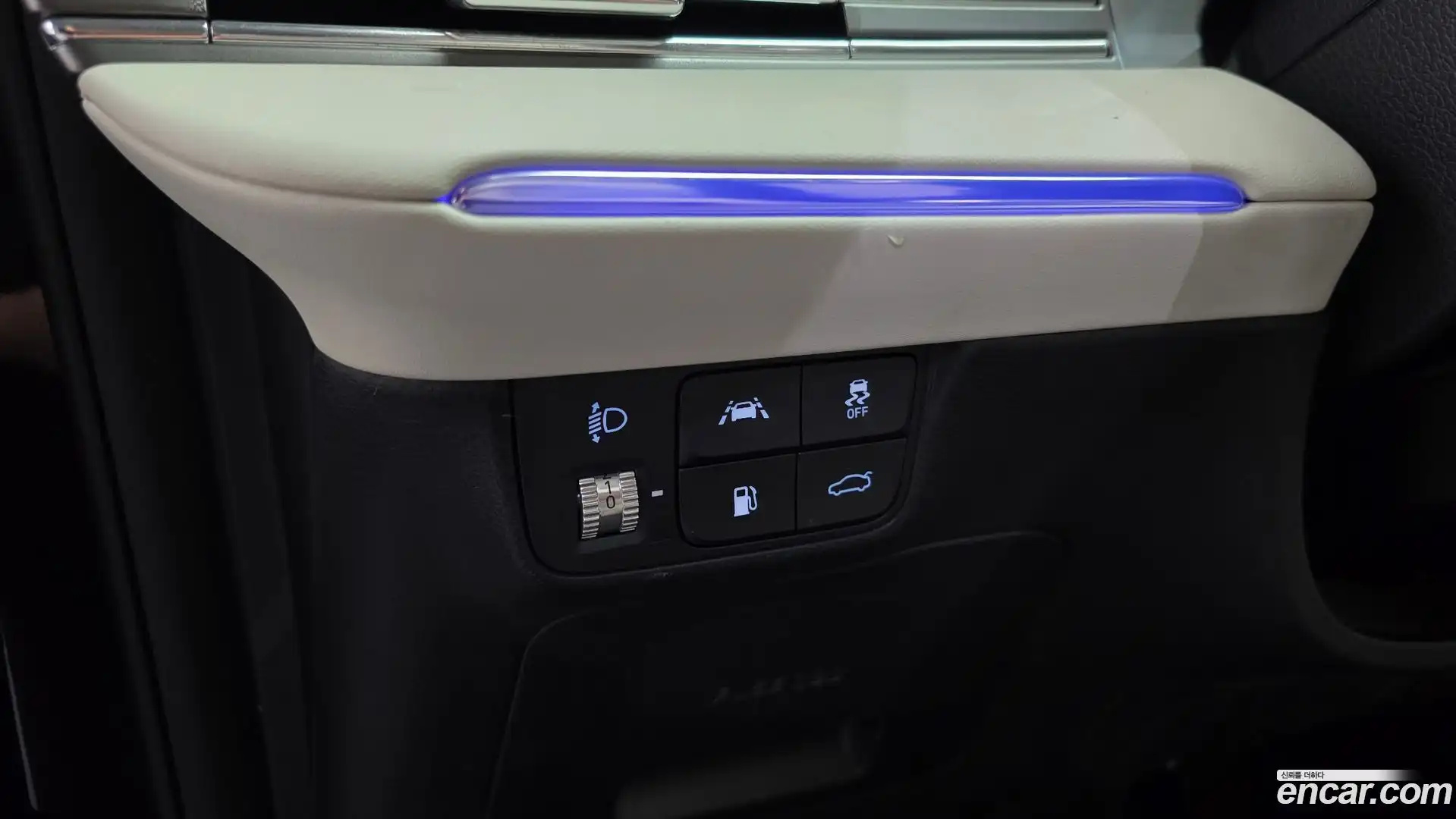 Grandeur Hyundai 2022.3-OPTION-024