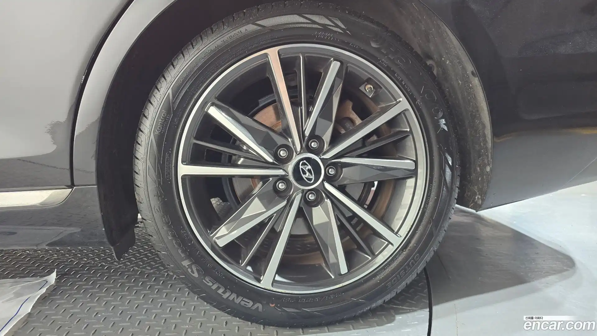 Grandeur Hyundai 2022.3-OUTER-031
