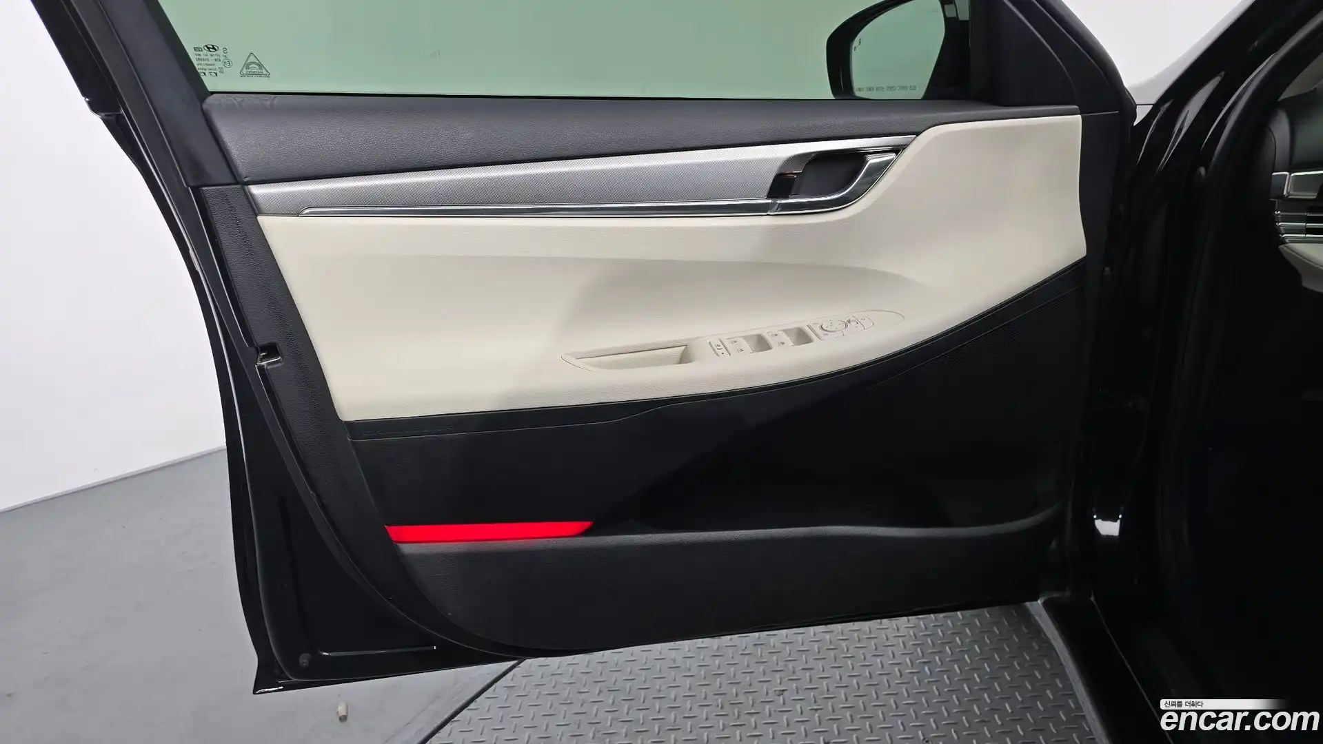 Grandeur Hyundai 2022.3-INNER-034