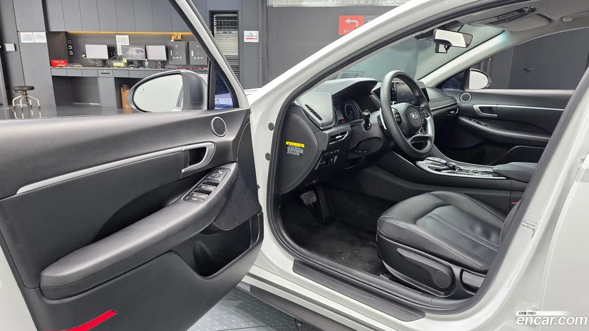 Sonata Hyundai 2019.6-INNER-010