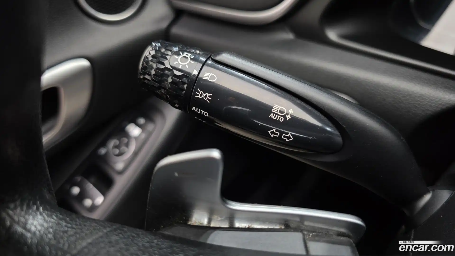 Sonata Hyundai 2019.6-OPTION-023