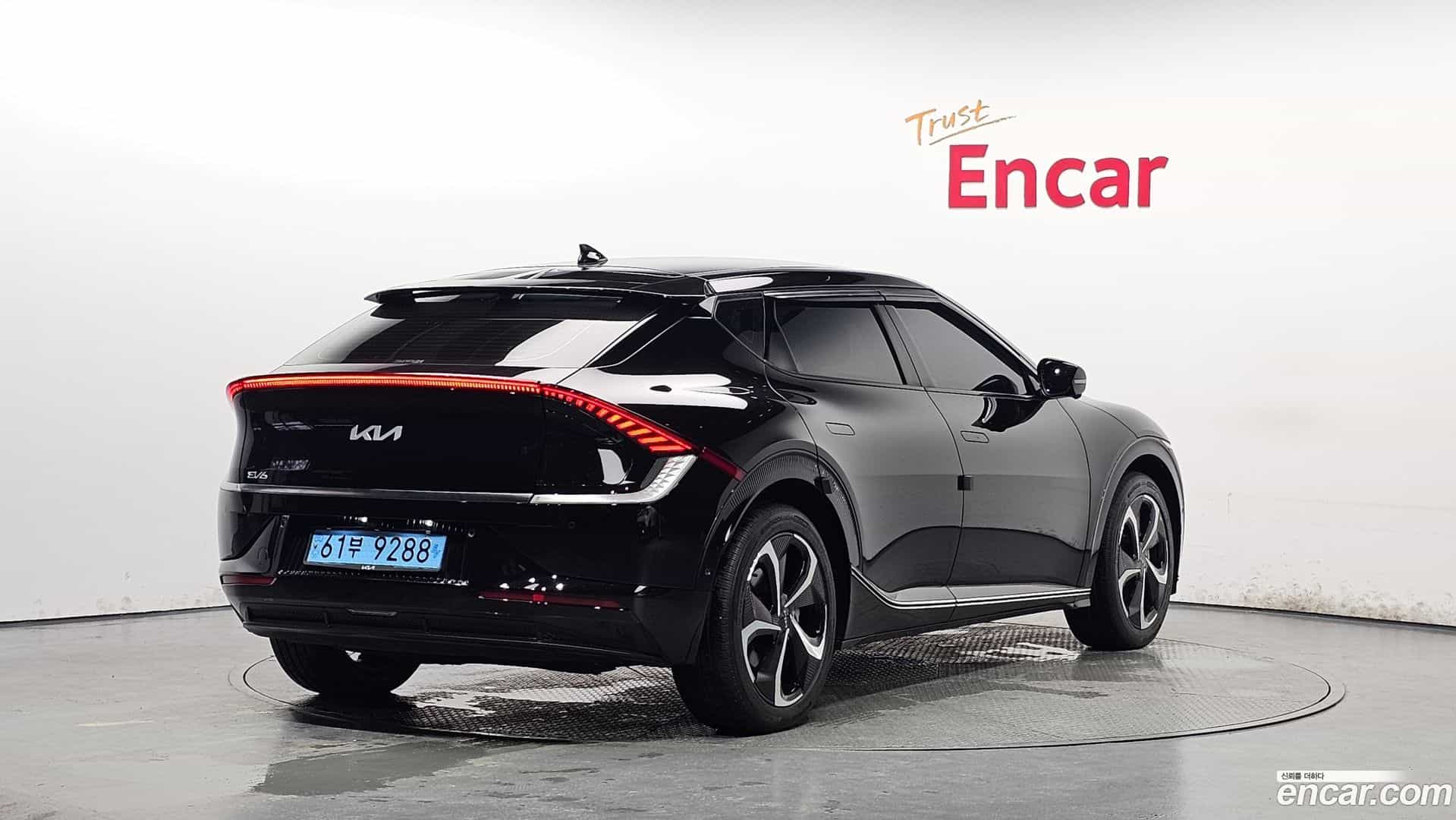 EV6 Kia 2023.2-OUTER-002