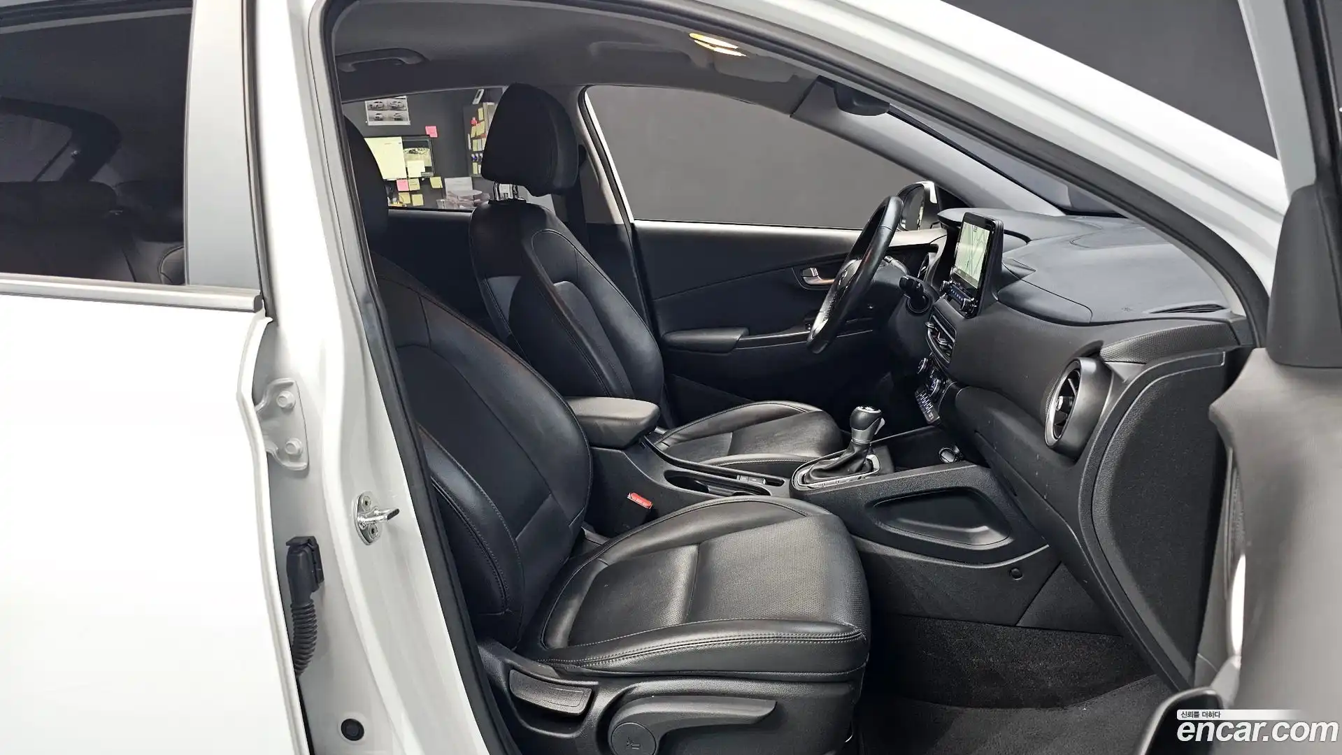 Kona Hyundai 2020.11-INNER-036