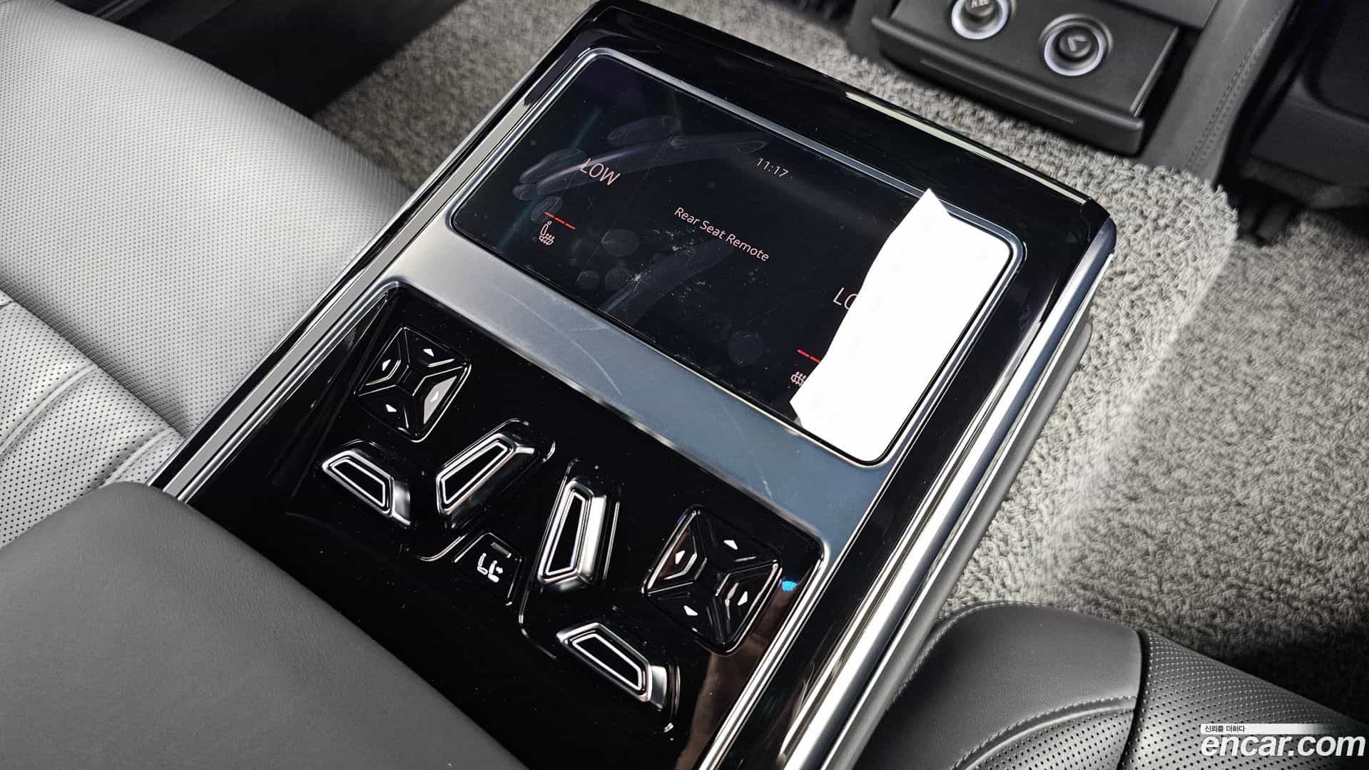 A8 Audi 2021.11-OPTION-022
