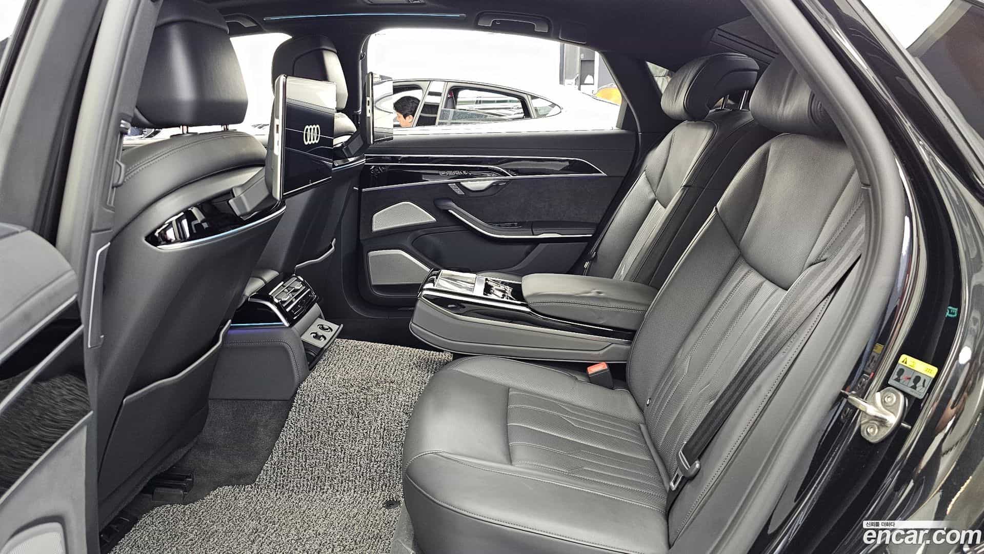 A8 Audi 2021.11-INNER-036
