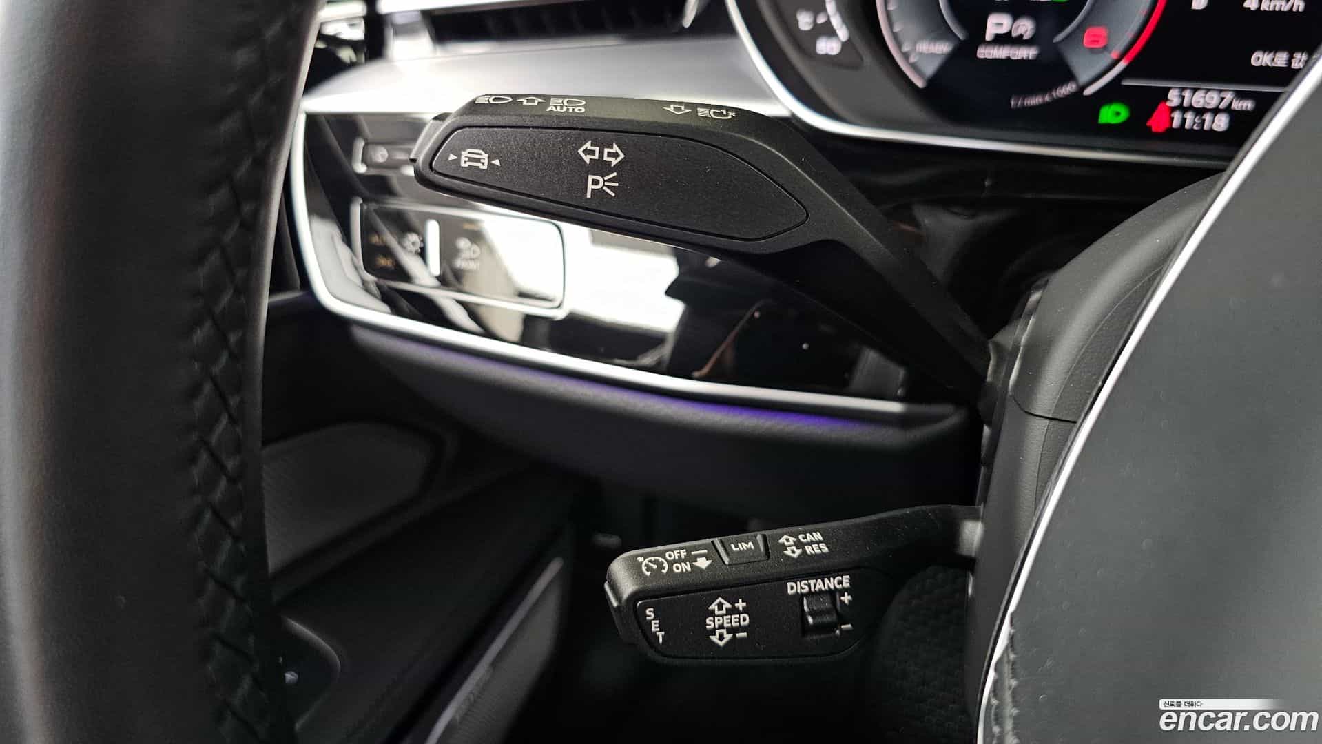 A8 Audi 2021.11-OPTION-041