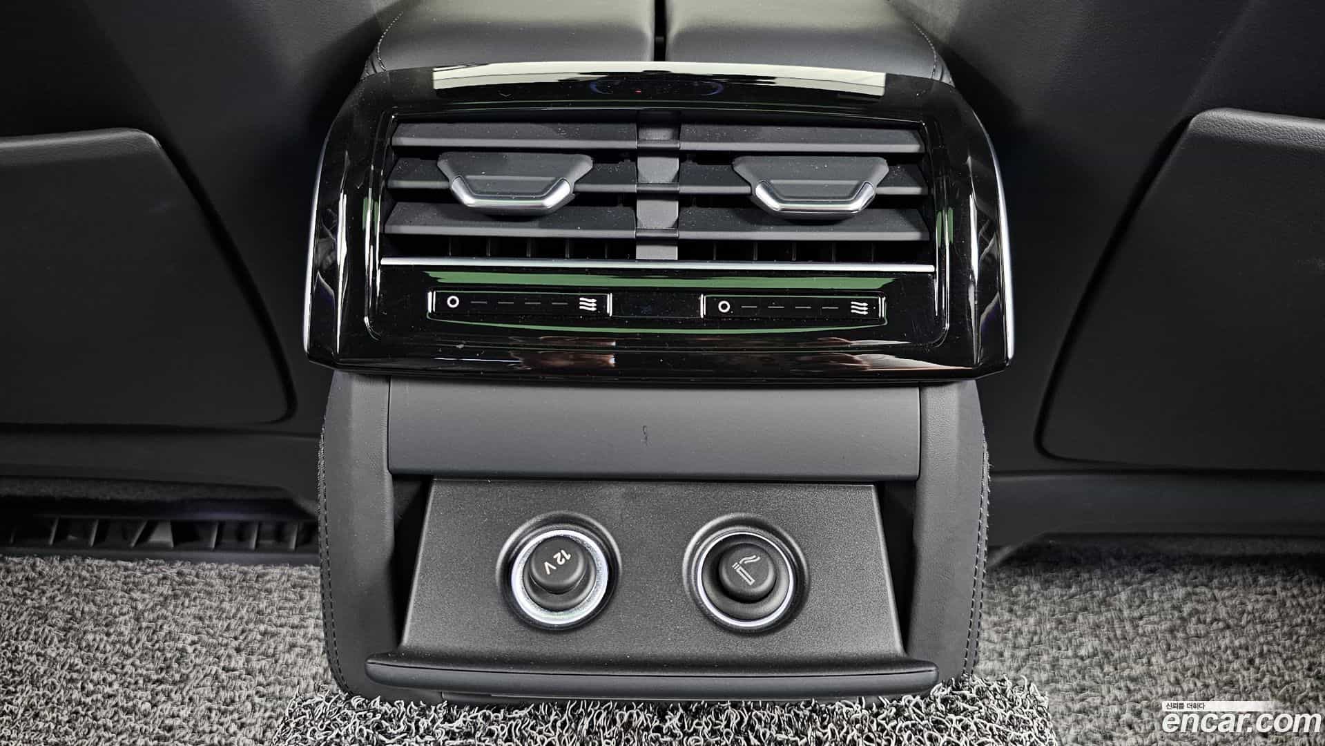 A8 Audi 2021.11-OPTION-047