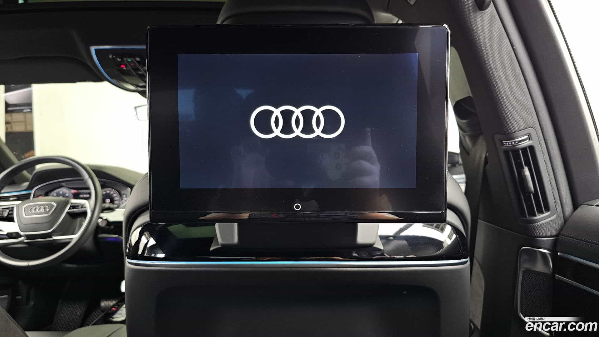 A8 Audi 2021.11-OPTION-048