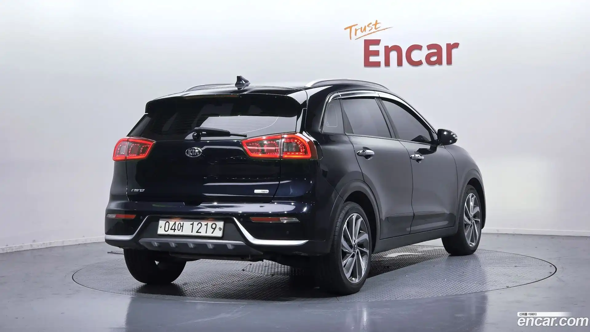 Niro Kia 2018.3-OUTER-002