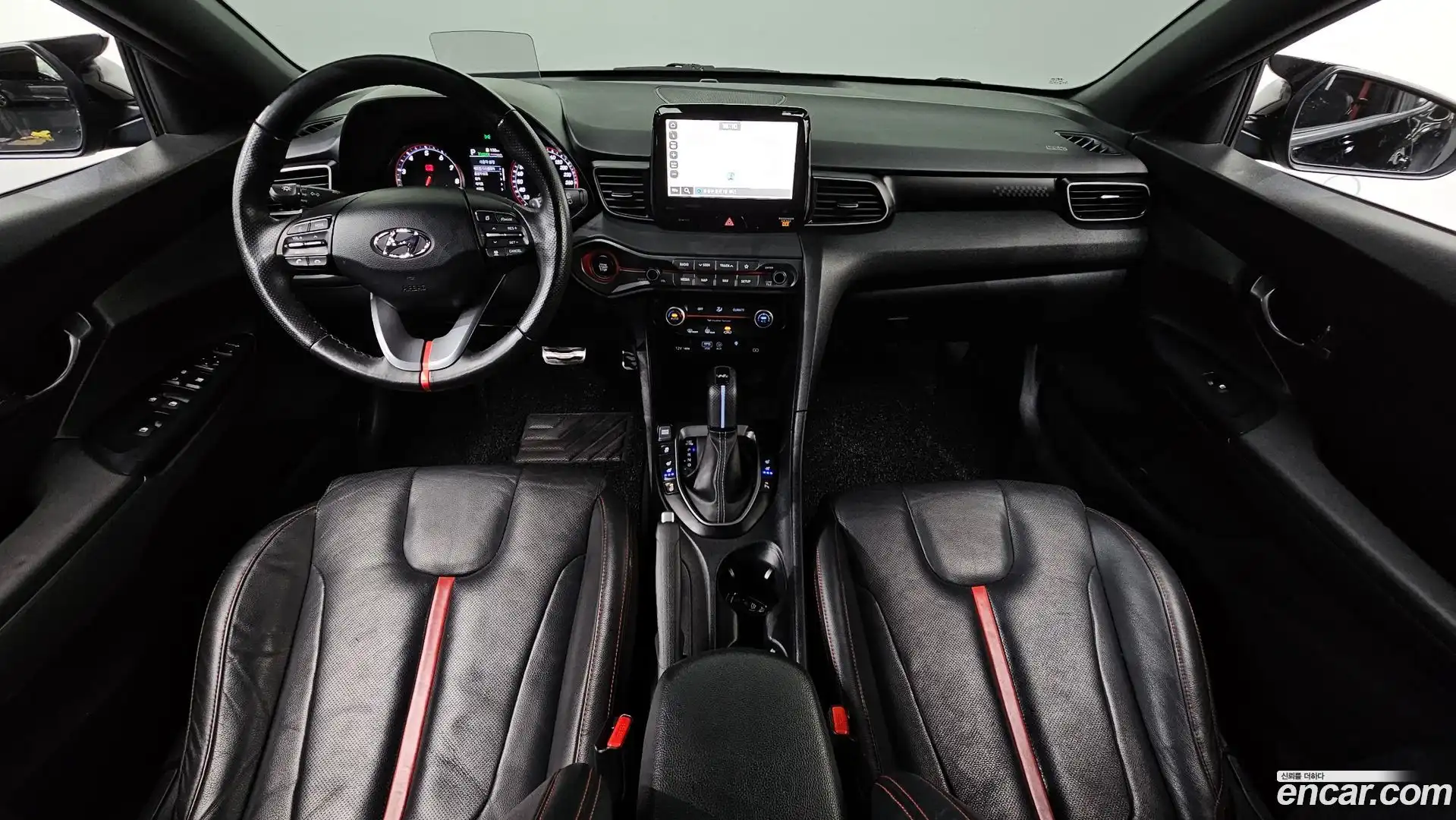 Veloster Hyundai 2018.5-INNER-007
