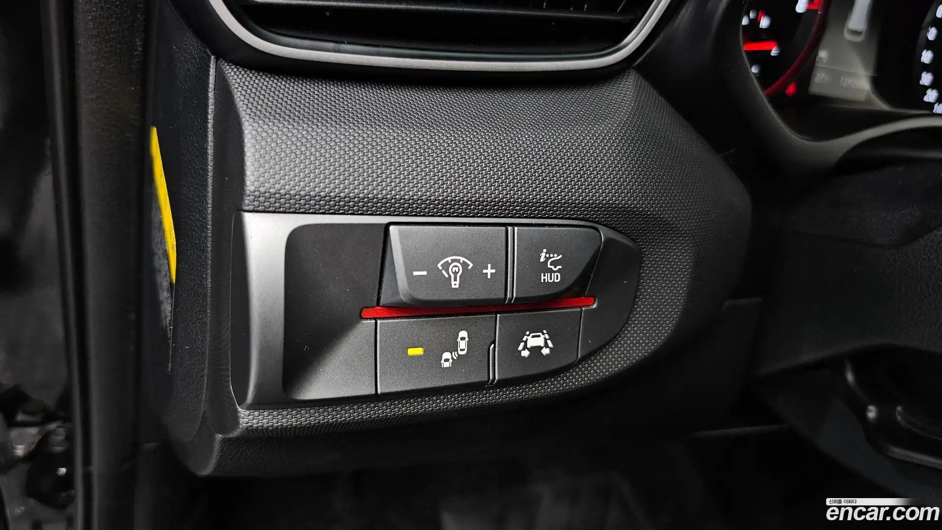 Veloster Hyundai 2018.5-OPTION-024