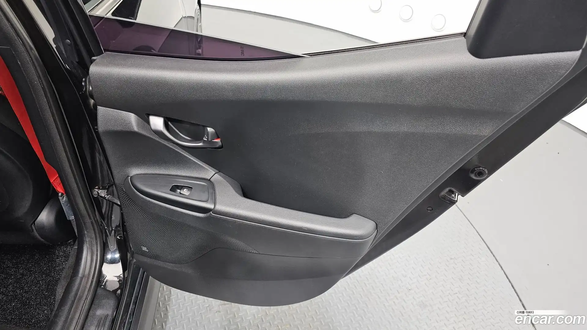 Veloster Hyundai 2018.5-INNER-035