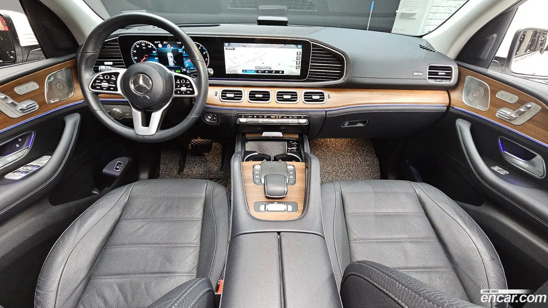 GLE-Class Mercedes-Benz 2021.5-INNER-007