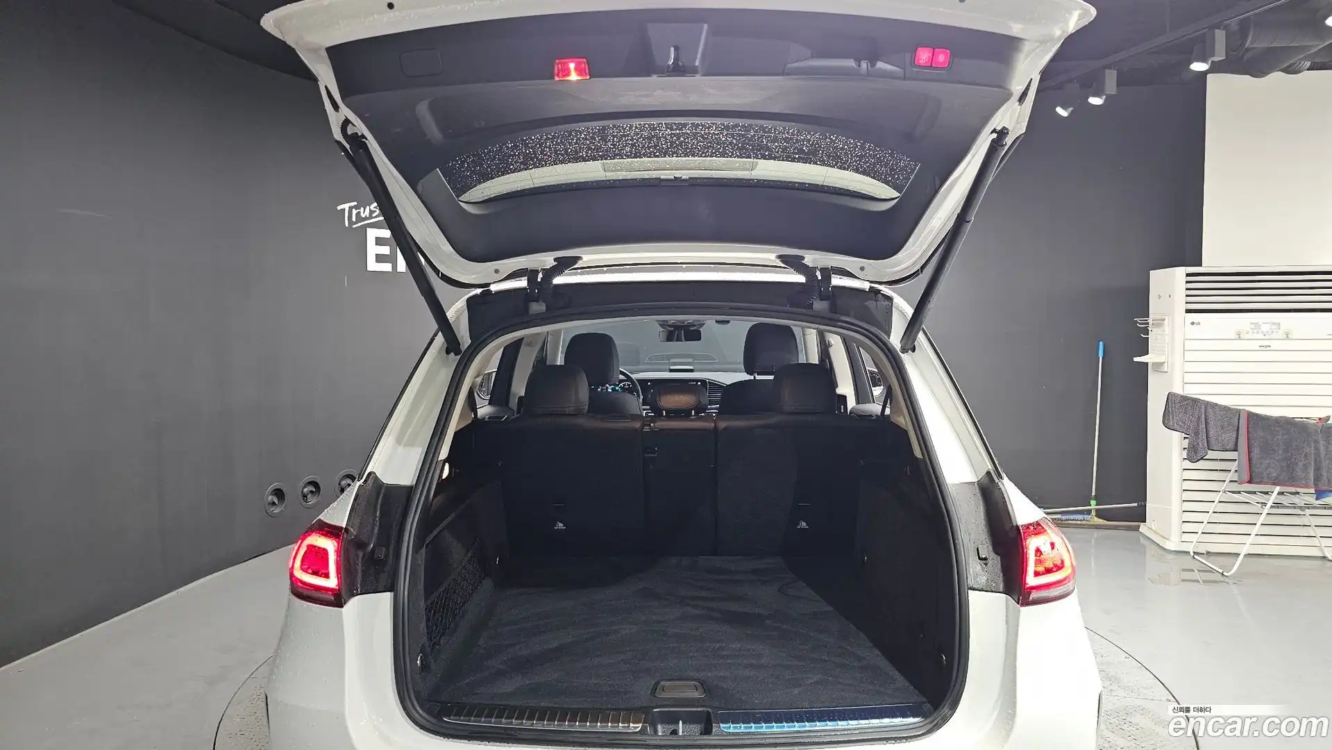 GLE-Class Mercedes-Benz 2021.5-OPTION-024