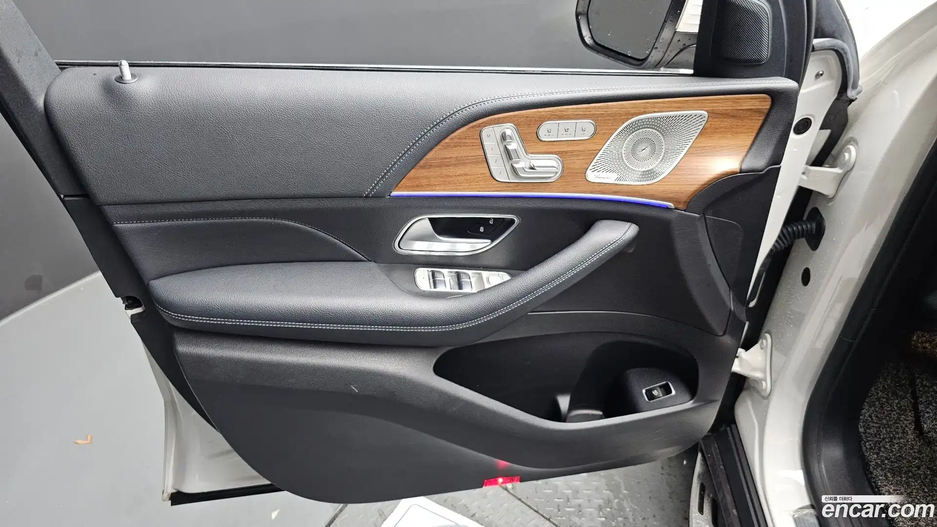 GLE-Class Mercedes-Benz 2021.5-INNER-034