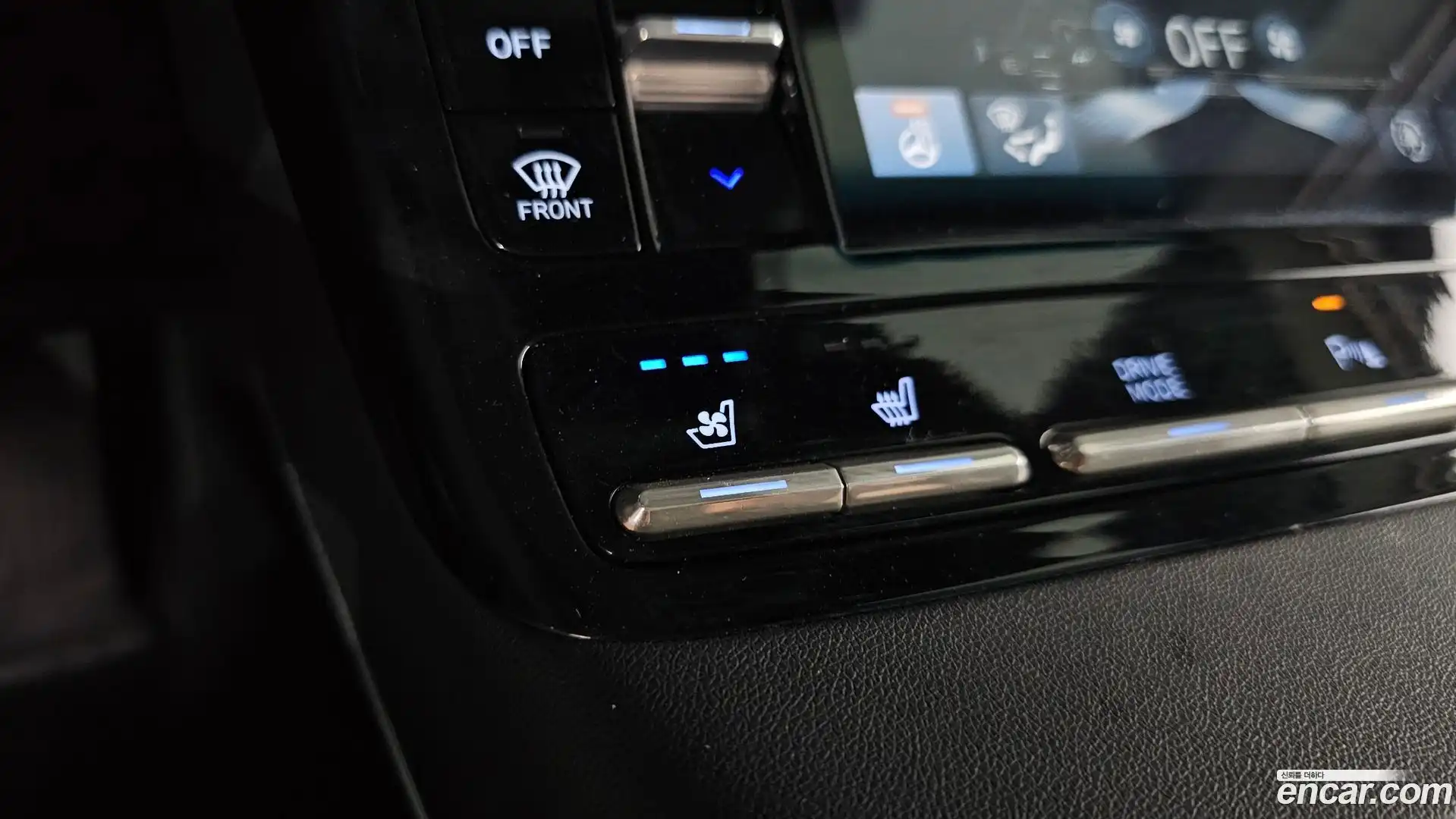 Grandeur Hyundai 2022.9-OPTION-021