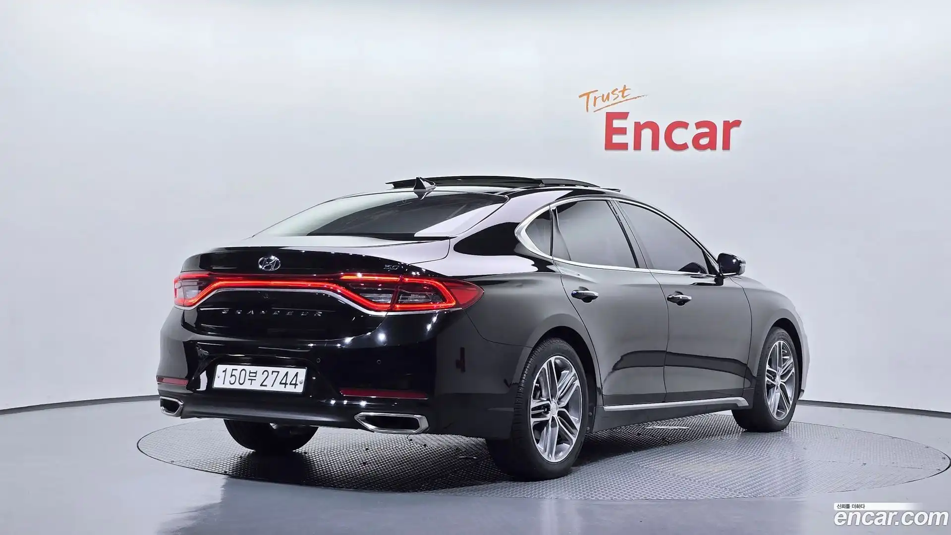 Grandeur Hyundai 2018.3-OUTER-002