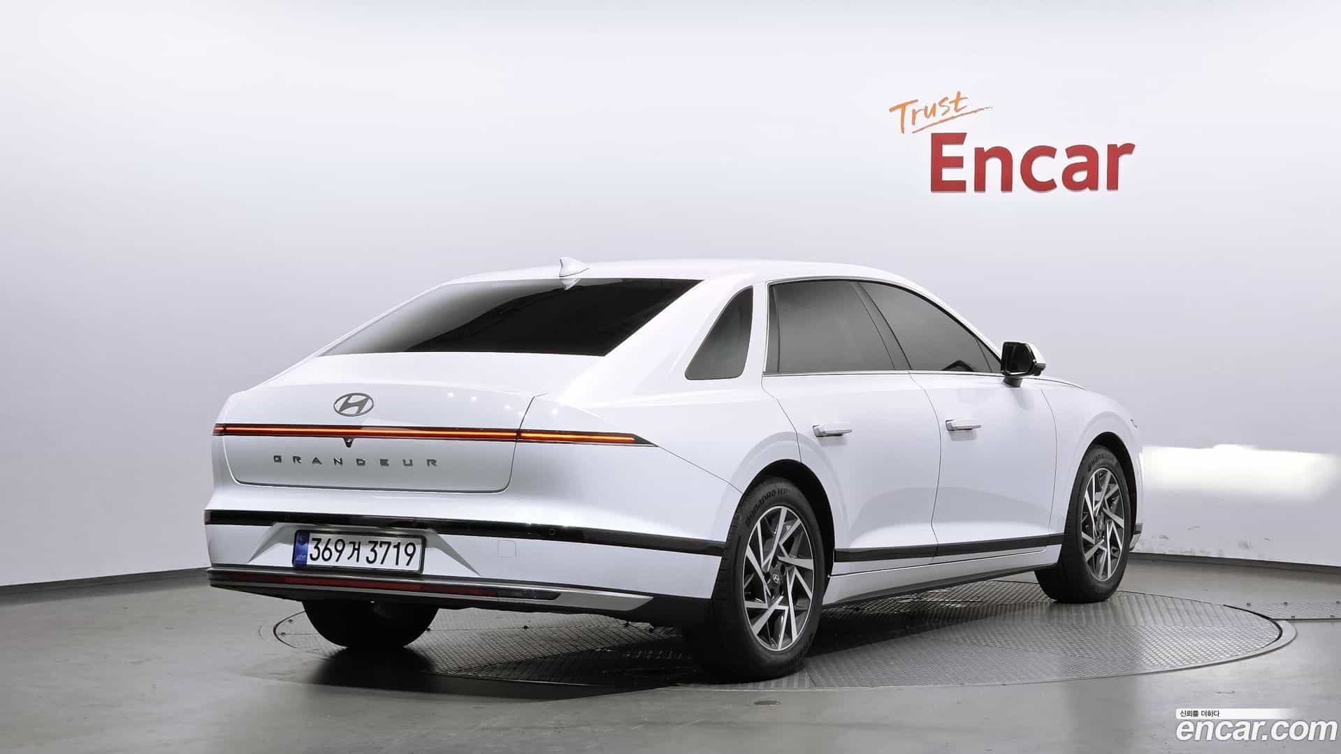 Grandeur Hyundai 2023.7-OUTER-002
