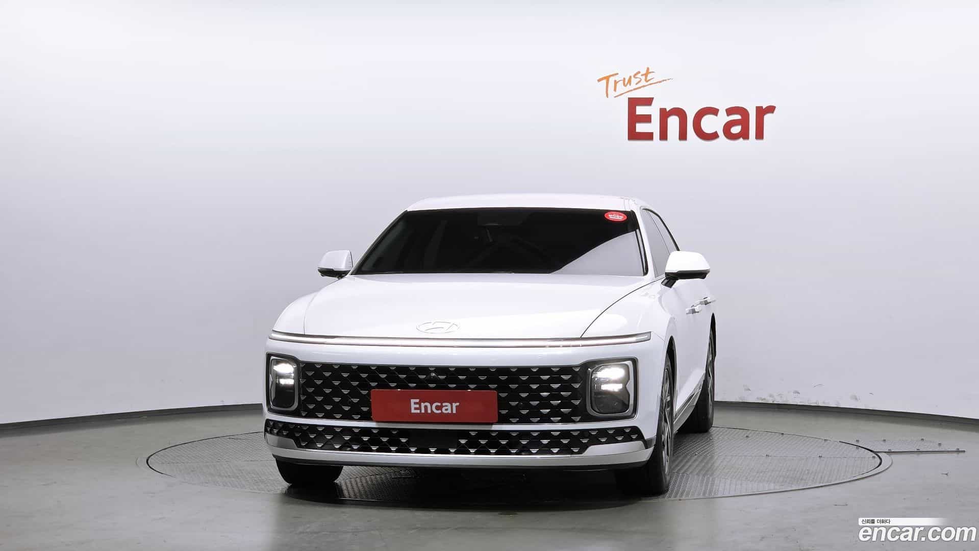 Grandeur Hyundai 2023.7-OUTER-003