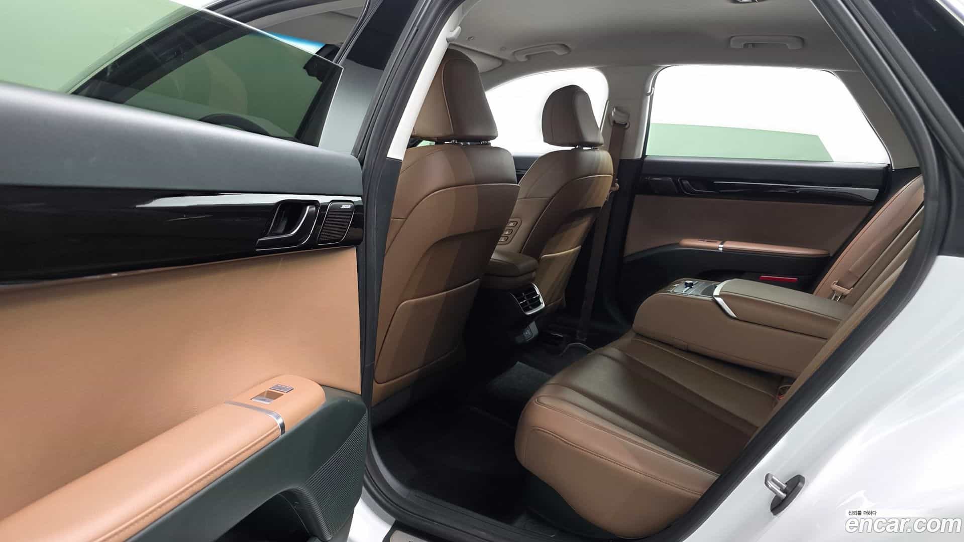 Grandeur Hyundai 2023.7-OPTION-015