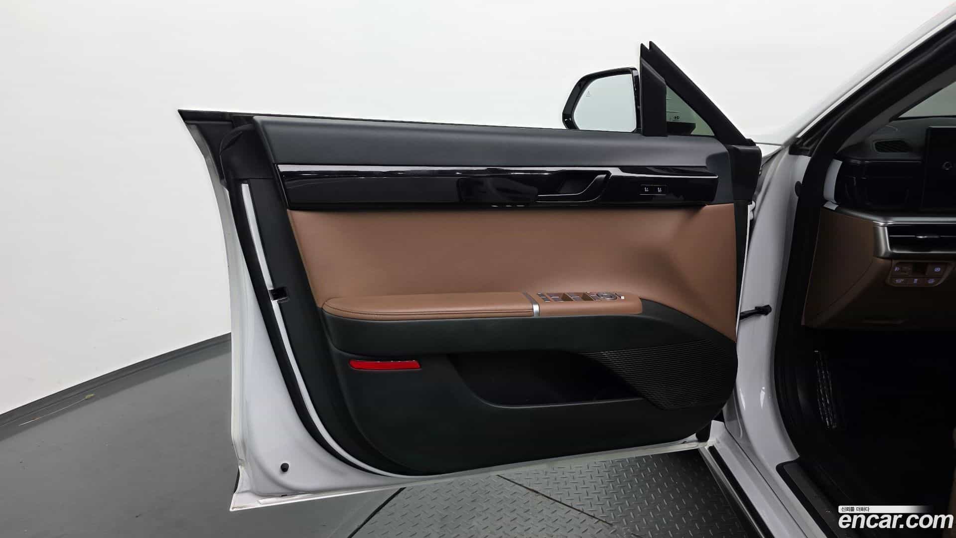Grandeur Hyundai 2023.7-INNER-034