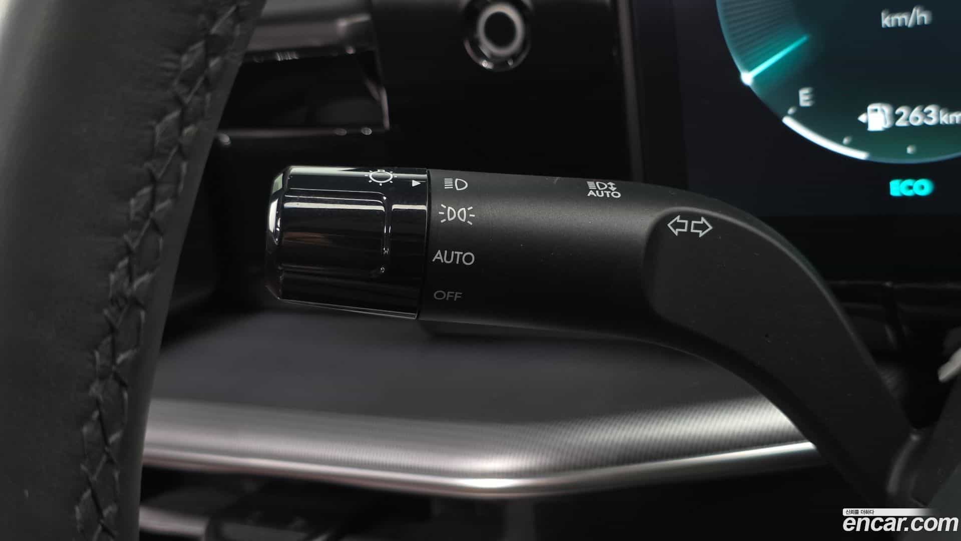 Grandeur Hyundai 2023.7-OPTION-040