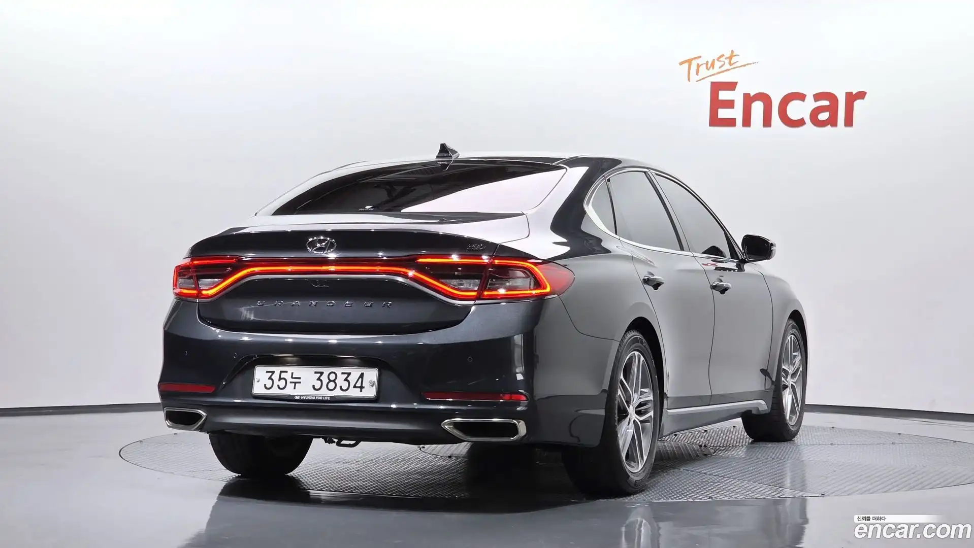 Grandeur Hyundai 2018.4-OUTER-002
