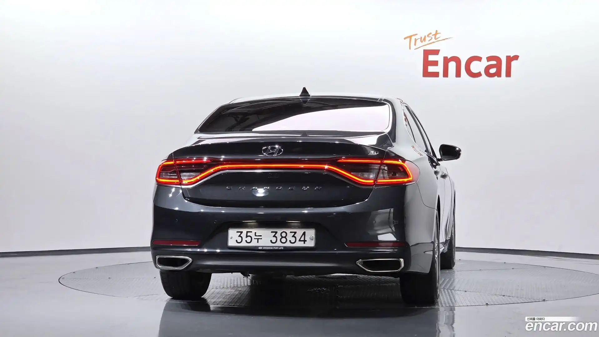 Grandeur Hyundai 2018.4-OUTER-004