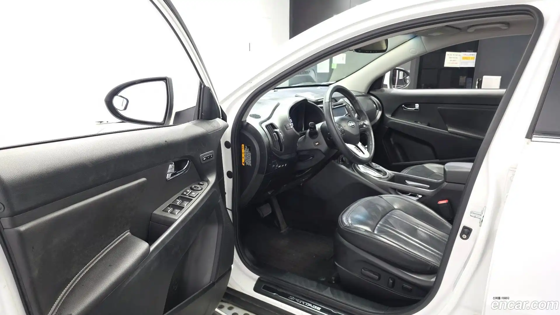 Sportage Kia 2011.4-INNER-010