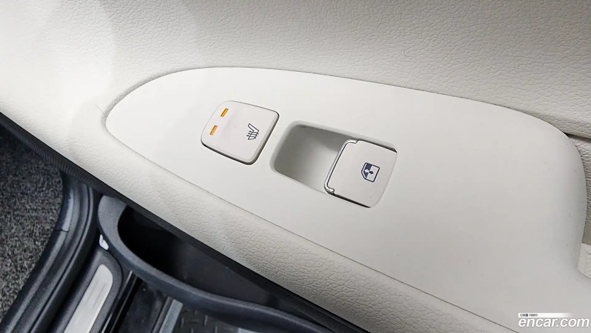 Grandeur Hyundai 2022.5-OPTION-021