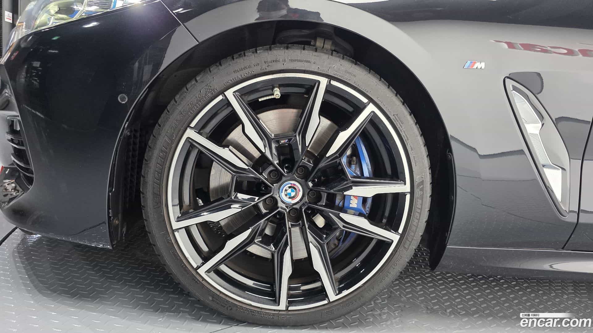 8-Series BMW 2022.10-OUTER-005