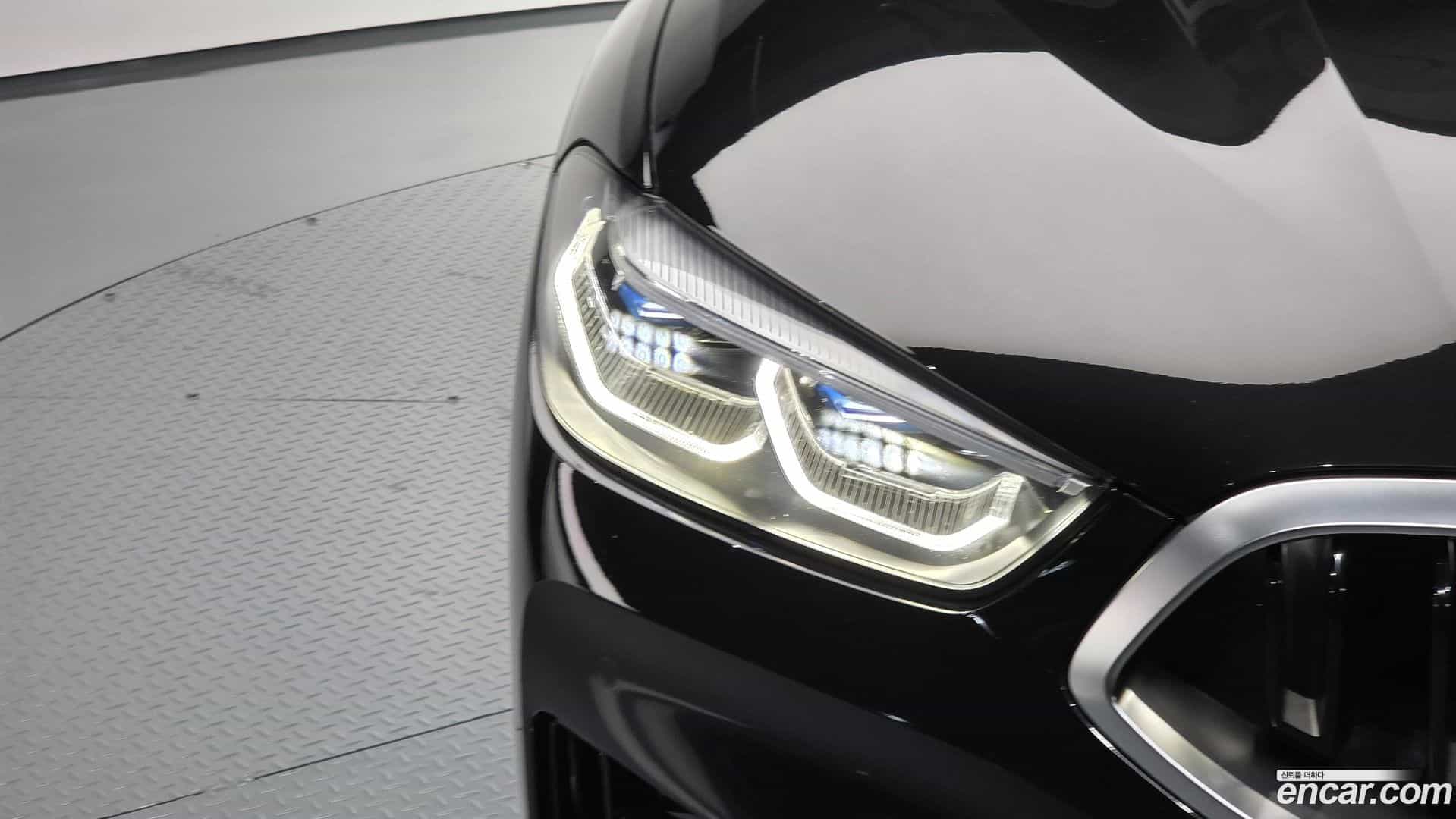 8-Series BMW 2022.10-OUTER-032