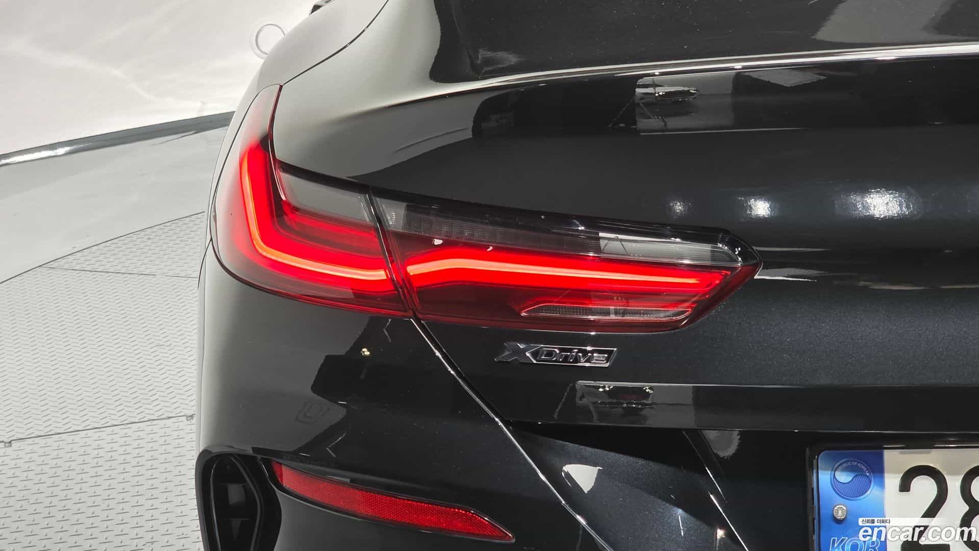 8-Series BMW 2022.10-OUTER-033