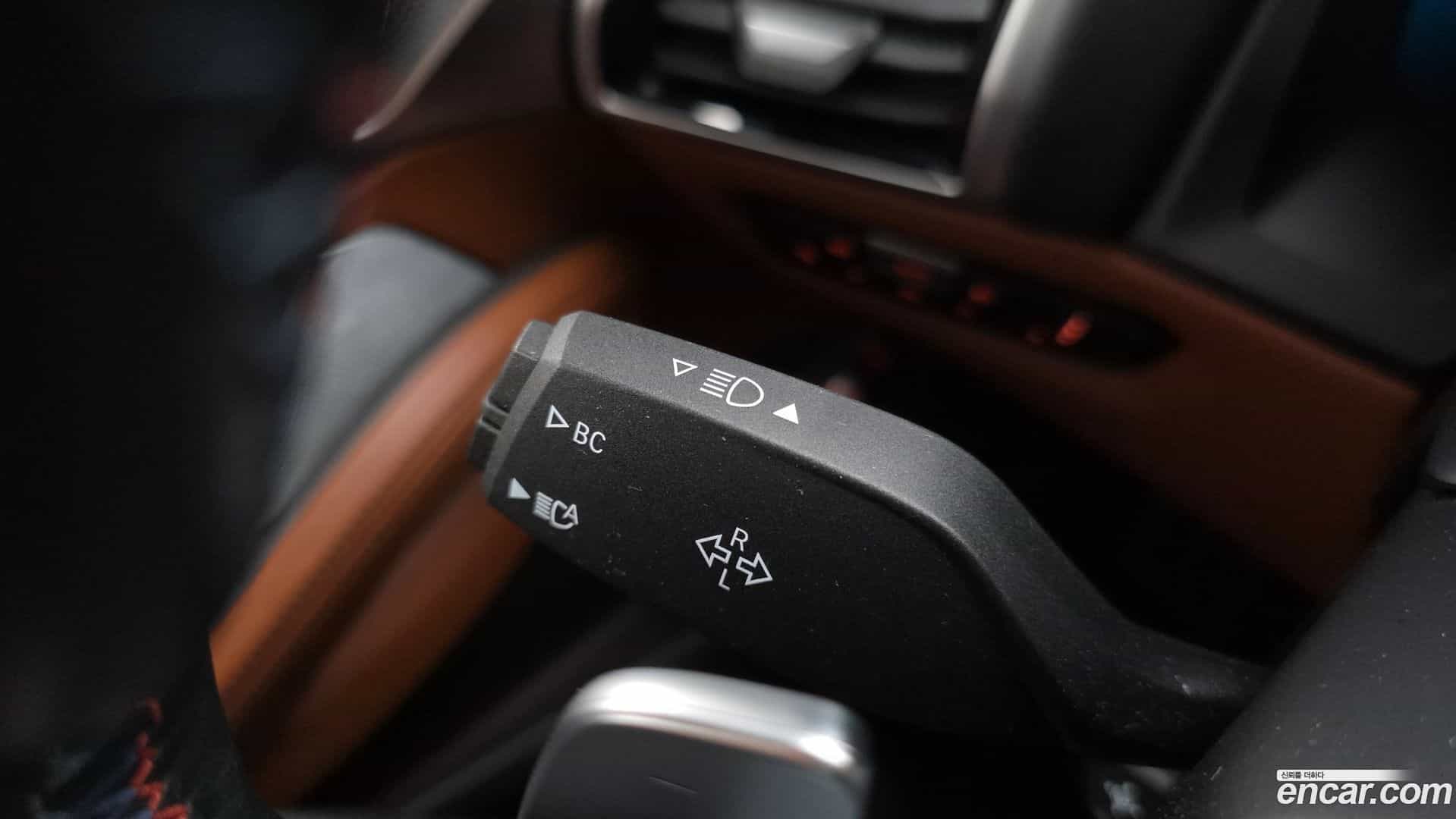 8-Series BMW 2022.10-OPTION-042