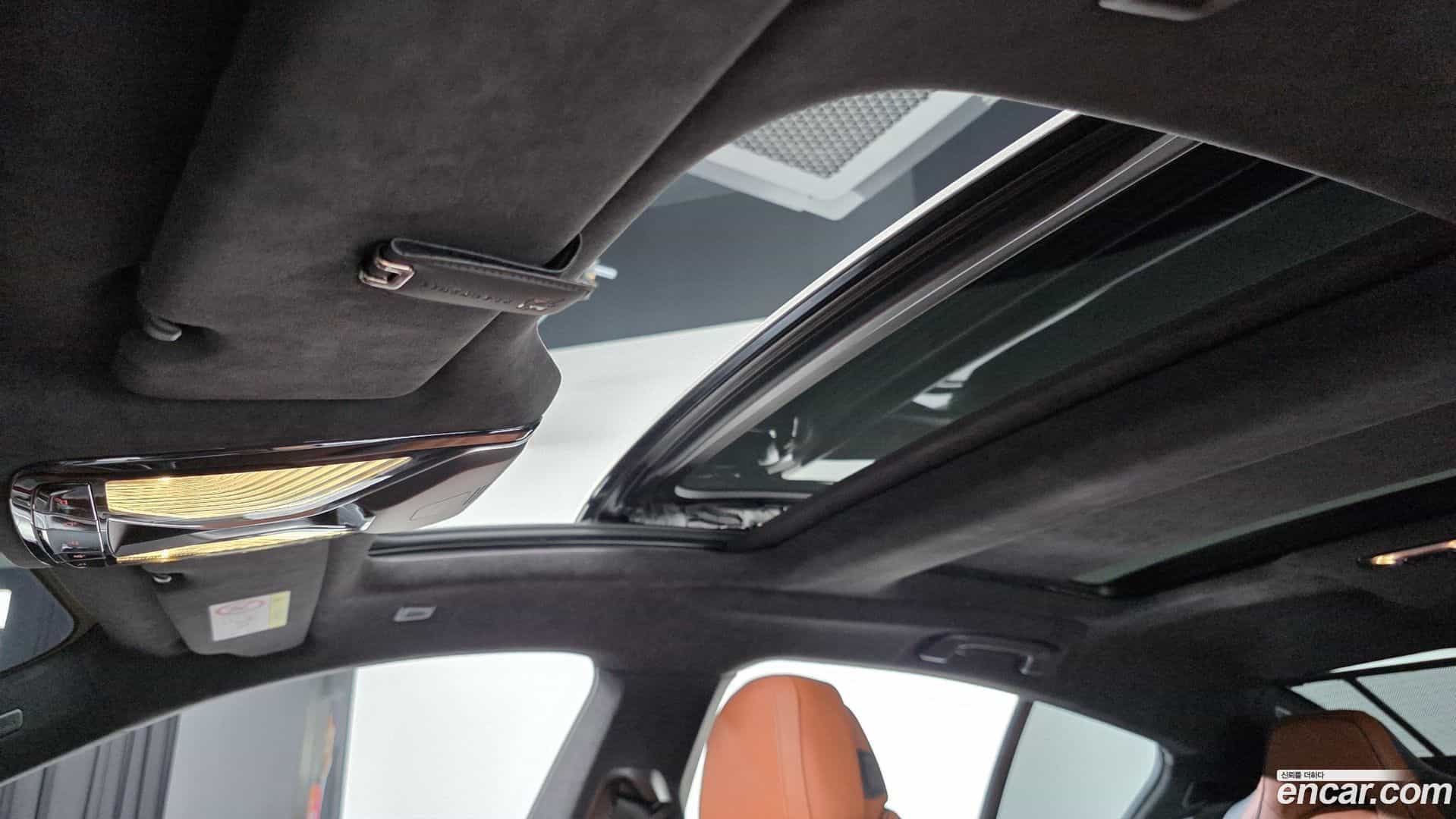 8-Series BMW 2022.10-OPTION-049