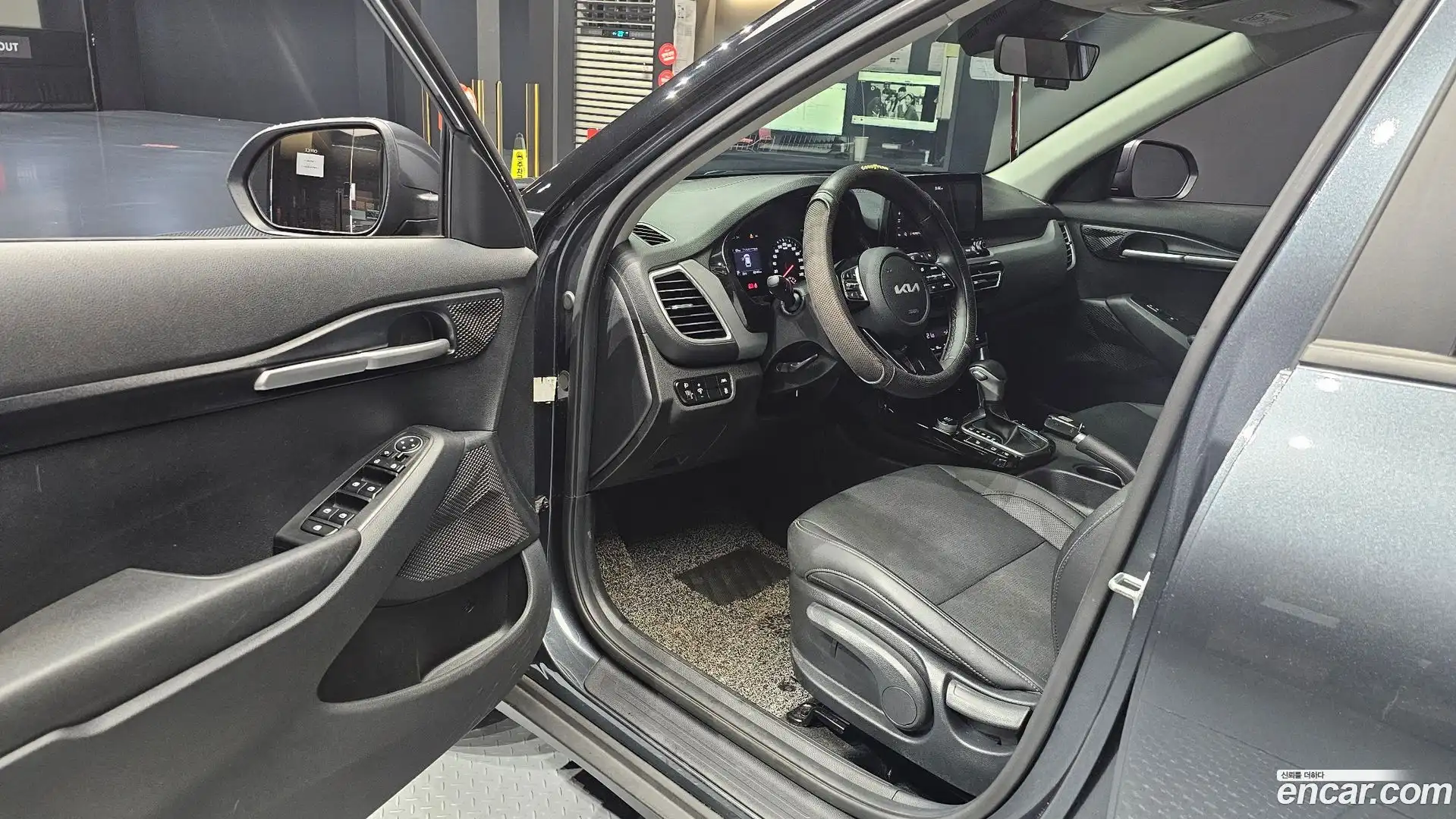 Seltos Kia 2022.5-INNER-010