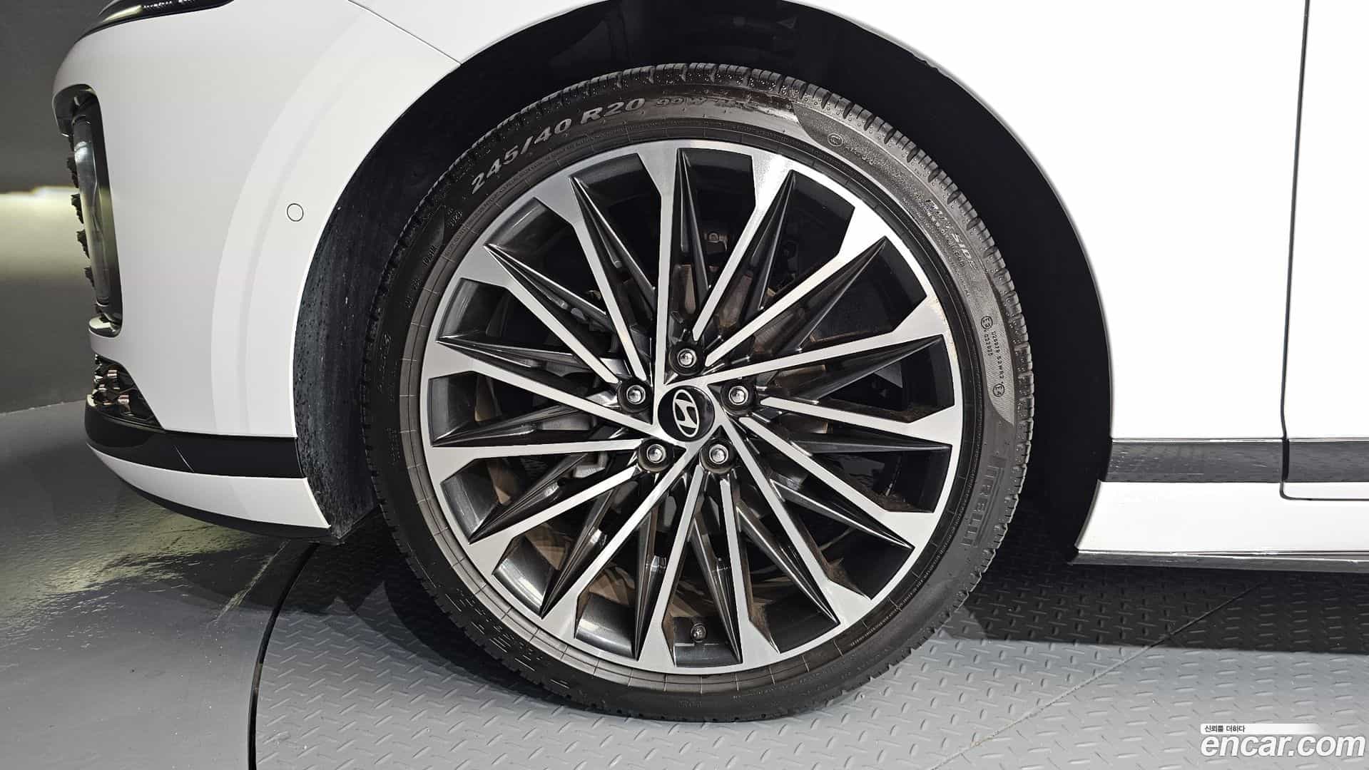 Grandeur Hyundai 2024.4-OUTER-005