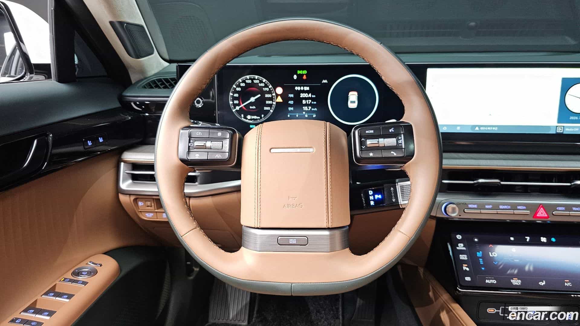 Grandeur Hyundai 2024.4-OPTION-016