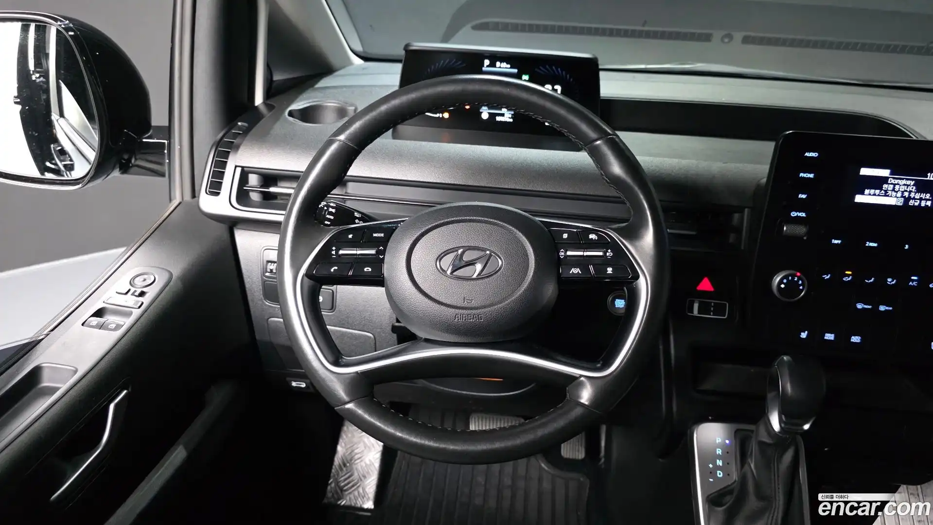 Staria Hyundai 2022.5-OPTION-017