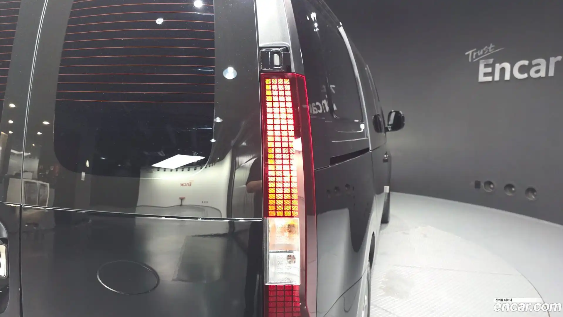 Staria Hyundai 2022.5-OUTER-033