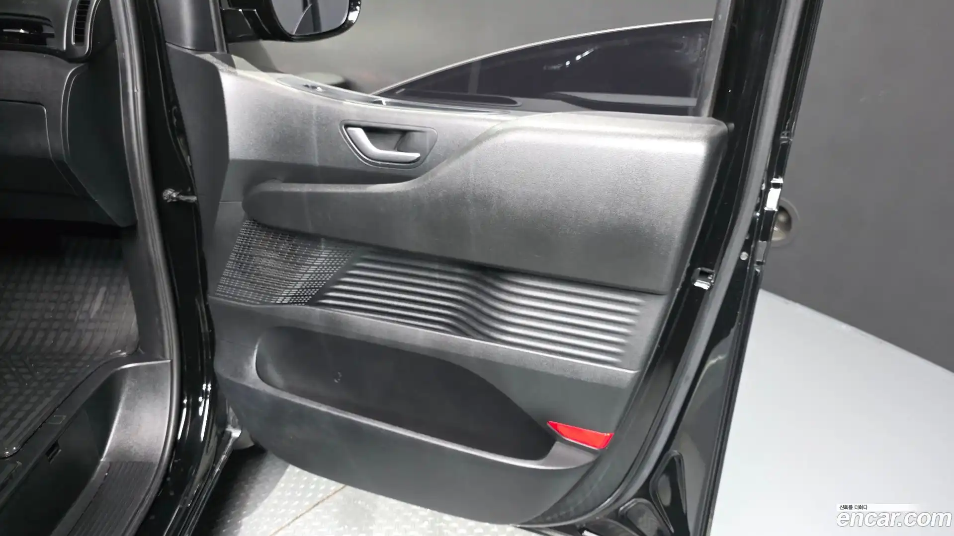 Staria Hyundai 2022.5-INNER-035