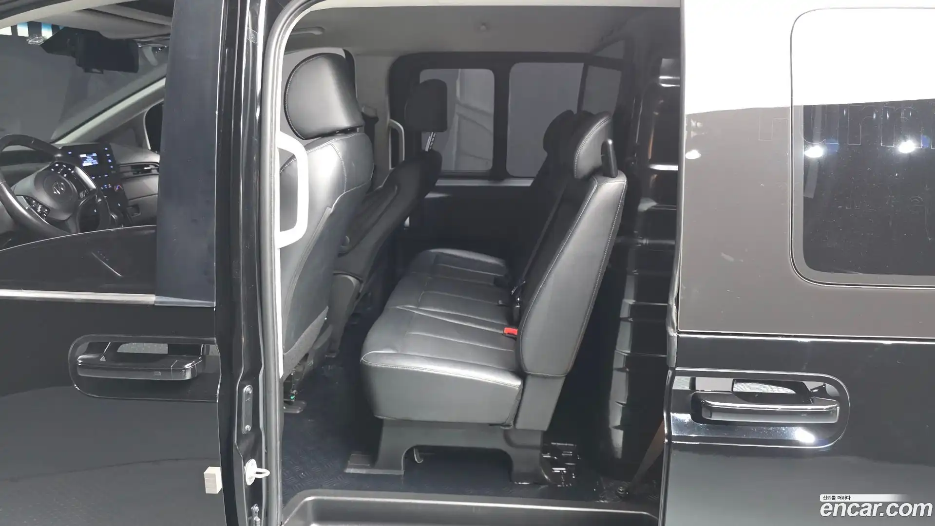 Staria Hyundai 2022.5-INNER-036